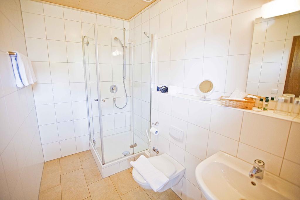 Hotel Gasthof Engel Appenweier Pokoj fotografie